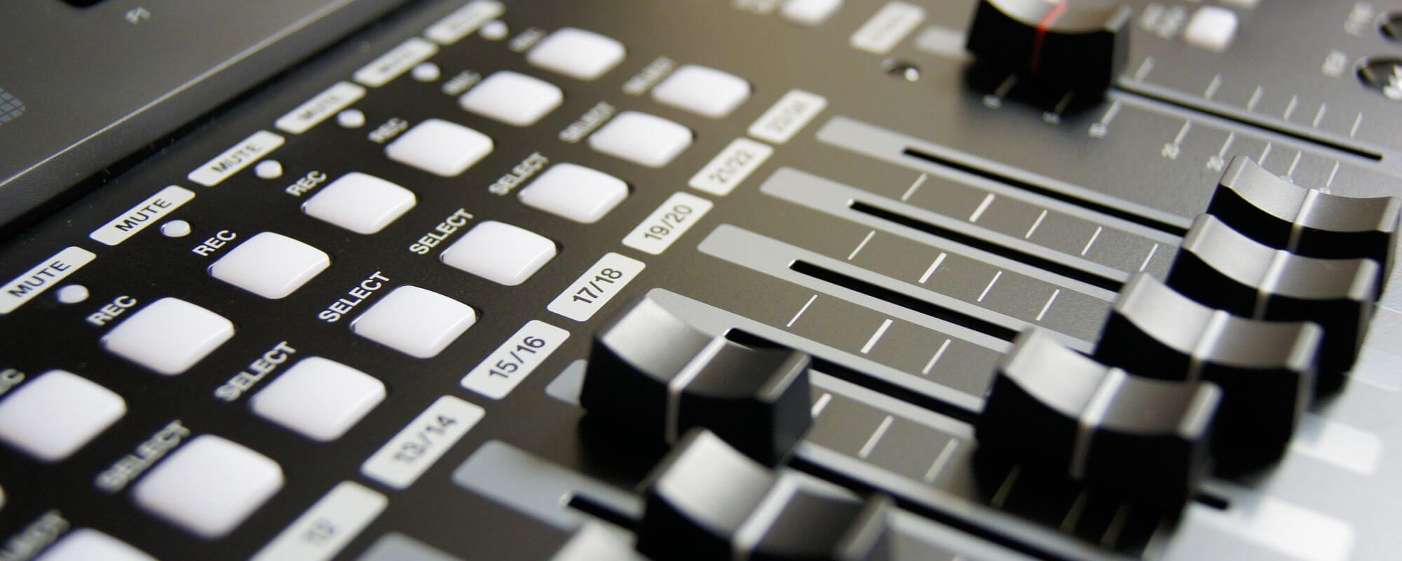 Detaliu audio mixer